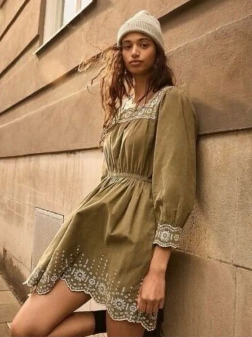 Madewell Embroidered Corduroy Square-Neck Mini Dress Size Medium Petite - Picture 1 of 7